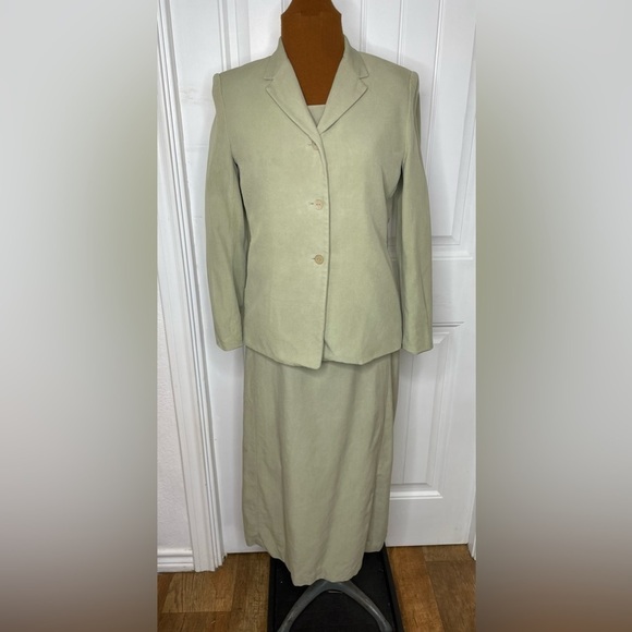 Petite Sophisticate Pants - 4 Piece Silk Suits Jacket, Dress, Beaded Shell, Pants Sage Green Sz 4,8,6,and 10
